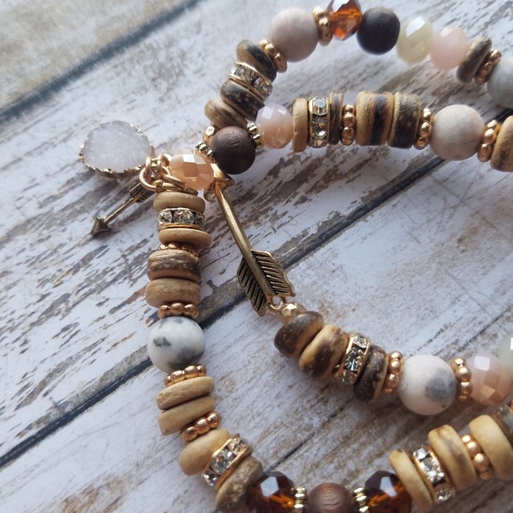 Stone/arrow/druzy stretch bracelet - Picture 4 of 6